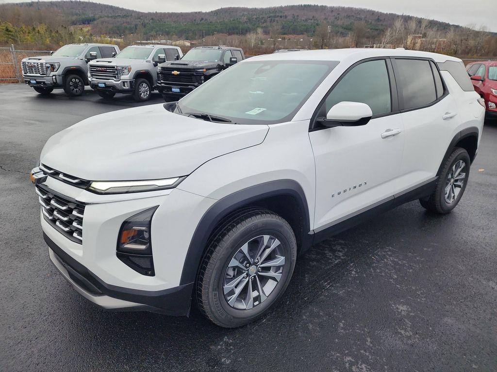 new 2026 Chevrolet Equinox car, priced at $34,545