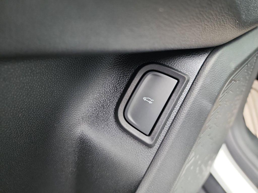 new 2026 Chevrolet Equinox car, priced at $34,545