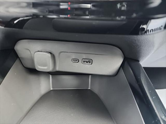 new 2025 Chevrolet Trax car, priced at $25,385