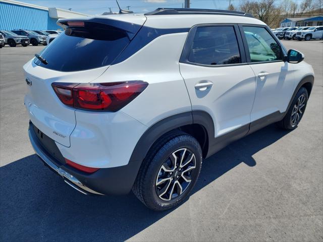 new 2025 Chevrolet TrailBlazer car, priced at $32,930