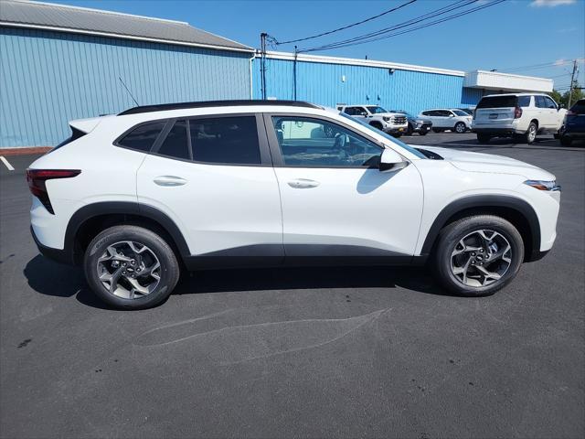 new 2025 Chevrolet Trax car, priced at $25,430