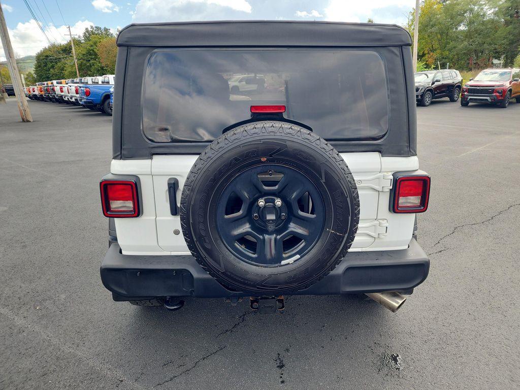 used 2021 Jeep Wrangler Unlimited car, priced at $31,490