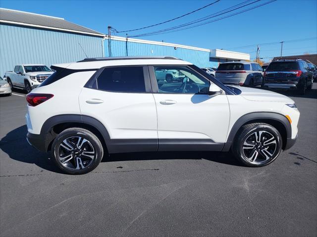 new 2025 Chevrolet TrailBlazer car, priced at $30,825