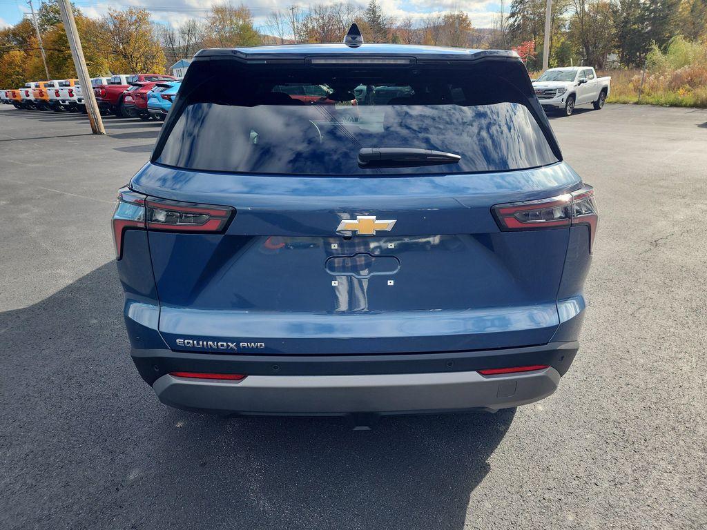 new 2026 Chevrolet Equinox car, priced at $33,640