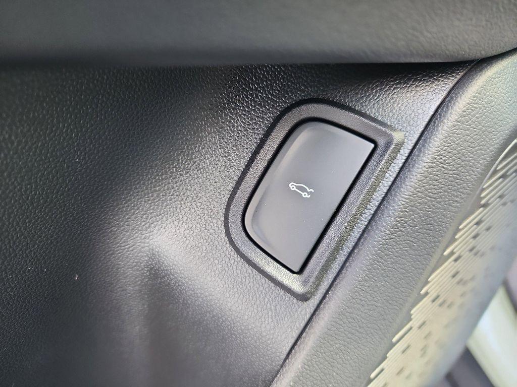 new 2026 Chevrolet Equinox car, priced at $34,370