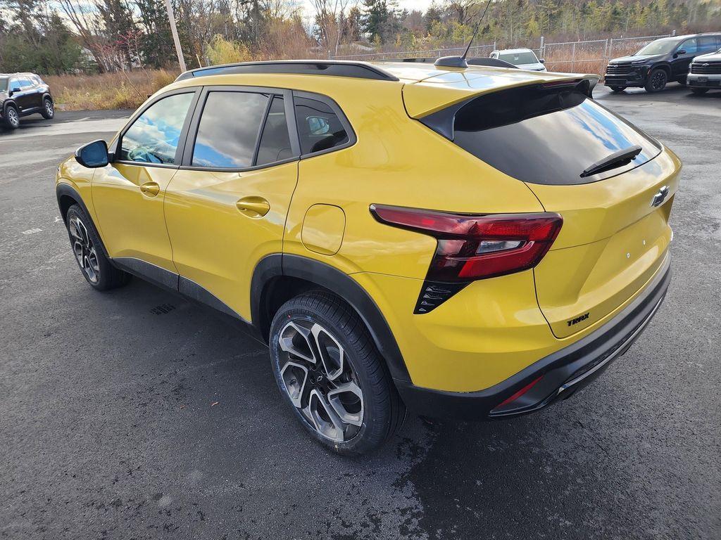 used 2024 Chevrolet Trax car, priced at $22,895