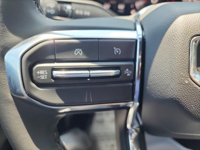 new 2025 GMC Canyon car, priced at $45,325