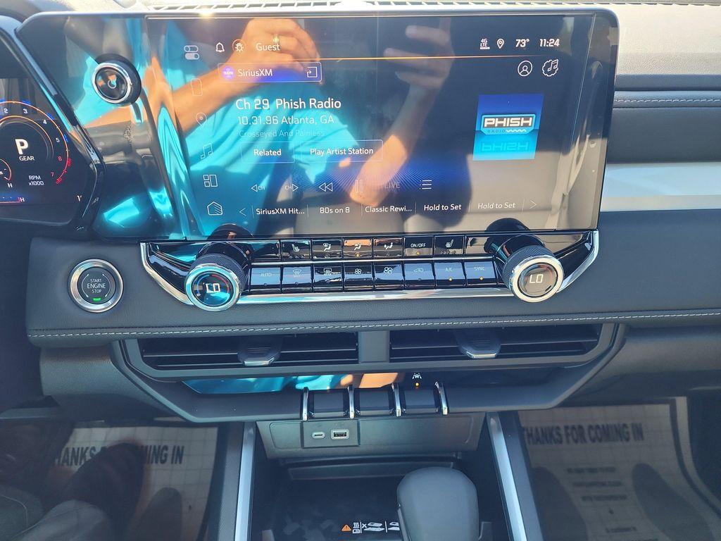 new 2025 Chevrolet Colorado car, priced at $44,460