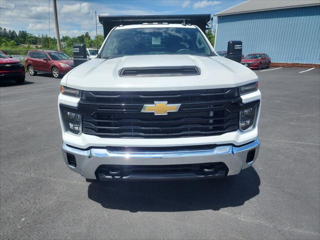 new 2025 Chevrolet Silverado 3500 car, priced at $52,478