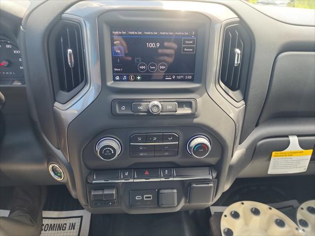 new 2025 Chevrolet Silverado 3500 car, priced at $52,478