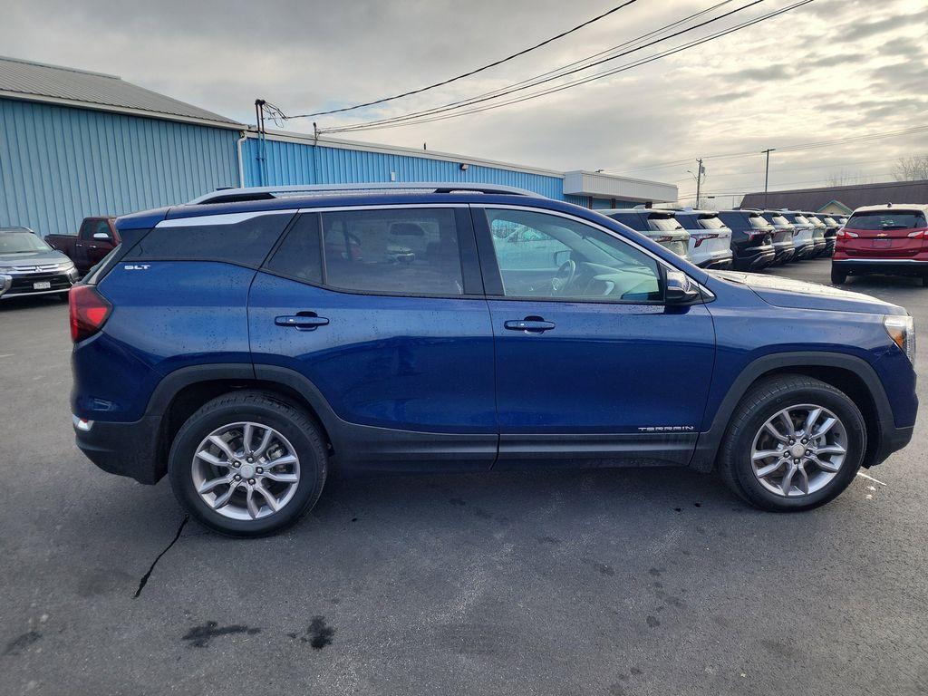 used 2022 GMC Terrain car, priced at $25,975
