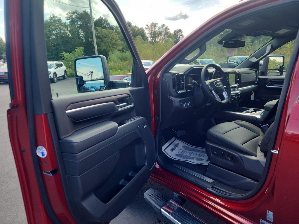 new 2025 GMC Sierra 2500 car, priced at $85,170