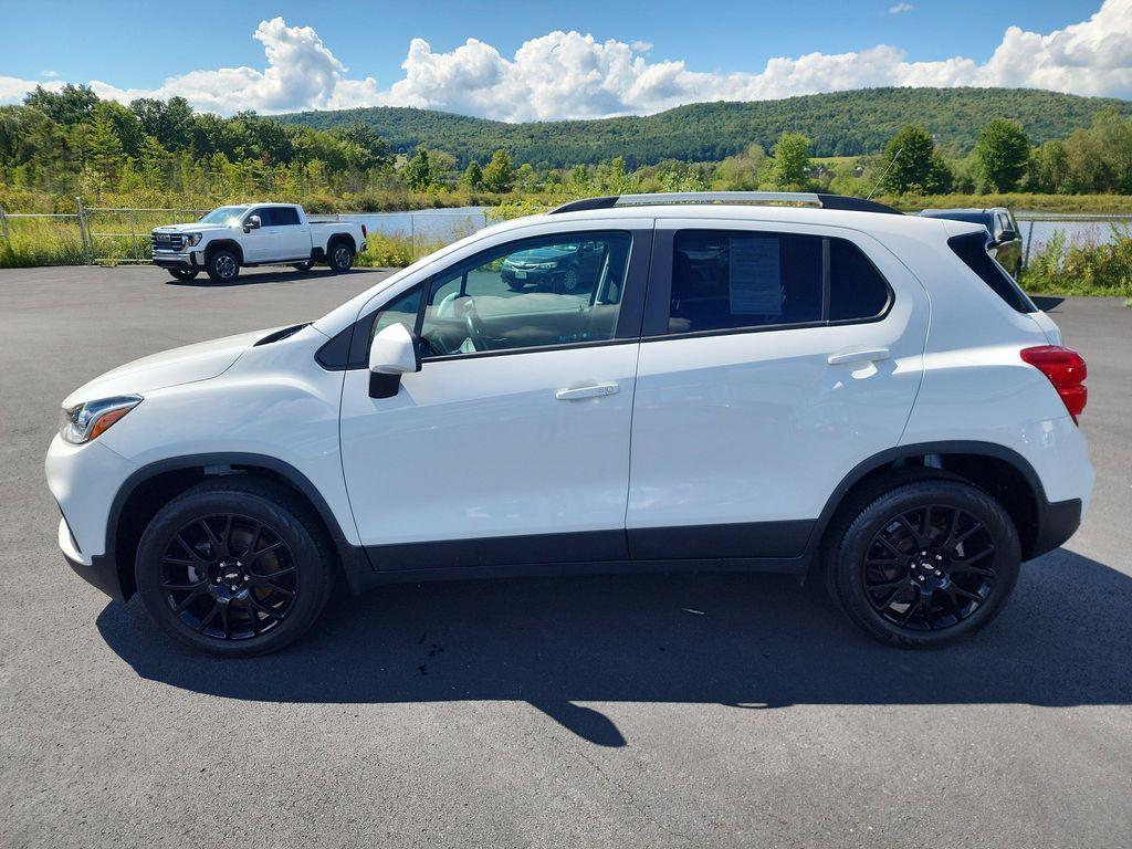used 2022 Chevrolet Trax car, priced at $20,551