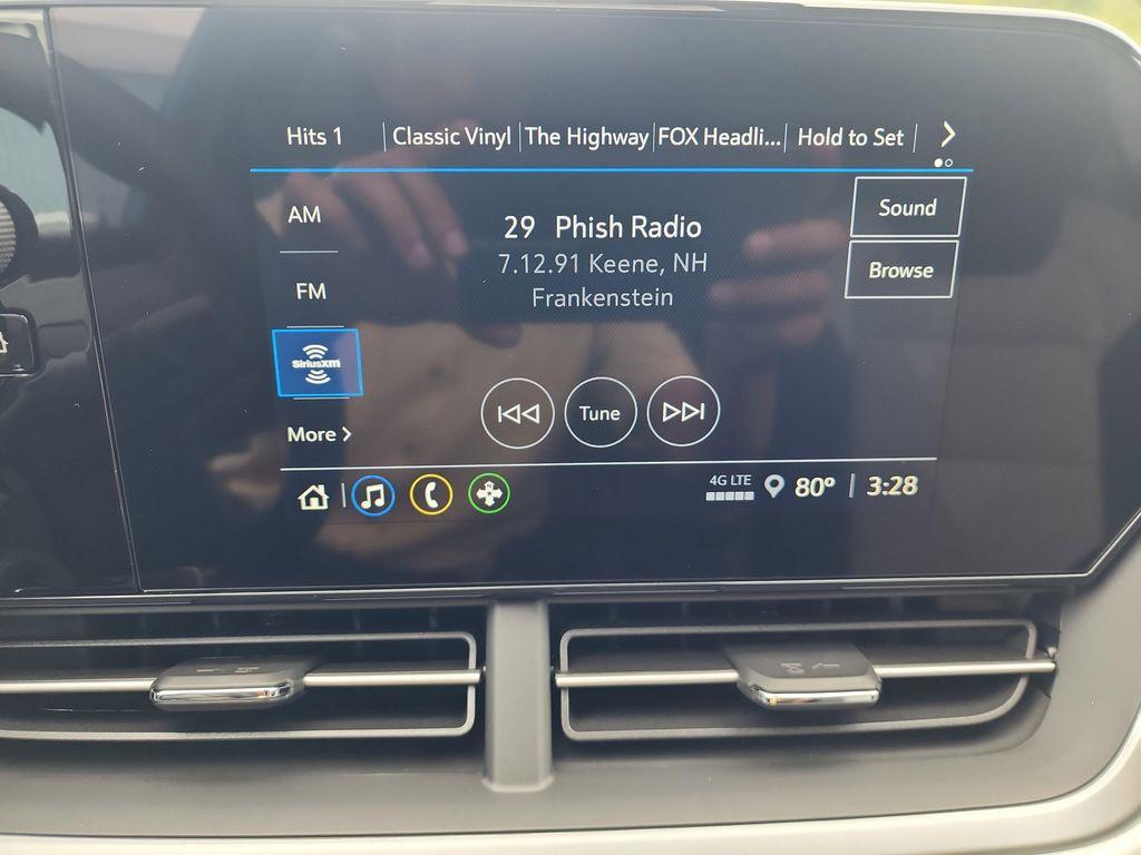 new 2025 Chevrolet Trax car, priced at $24,290