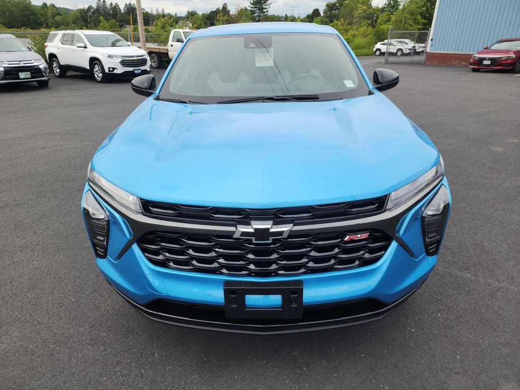 new 2025 Chevrolet Trax car, priced at $24,290