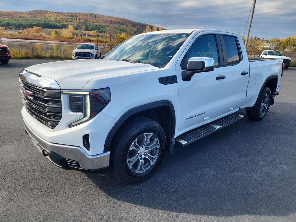 used 2023 GMC Sierra 1500 car, priced at $36,657