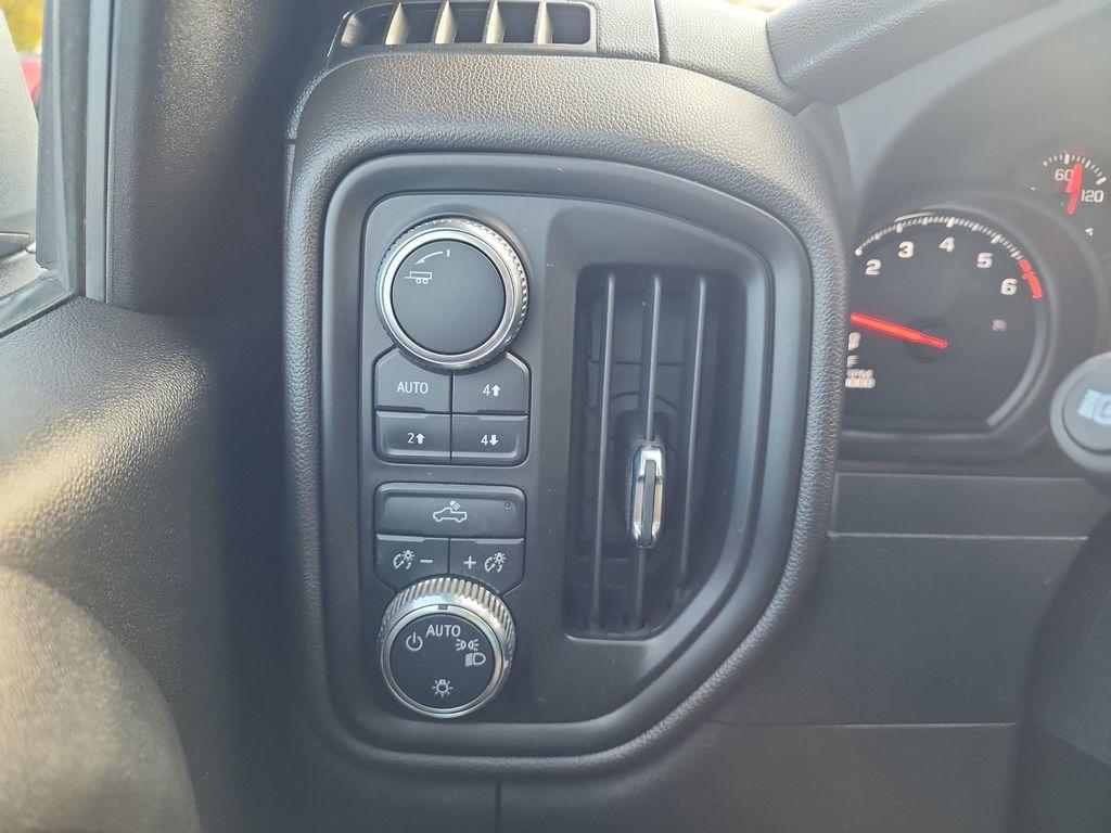 used 2023 GMC Sierra 1500 car, priced at $36,657