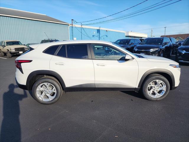 new 2025 Chevrolet Trax car, priced at $22,490