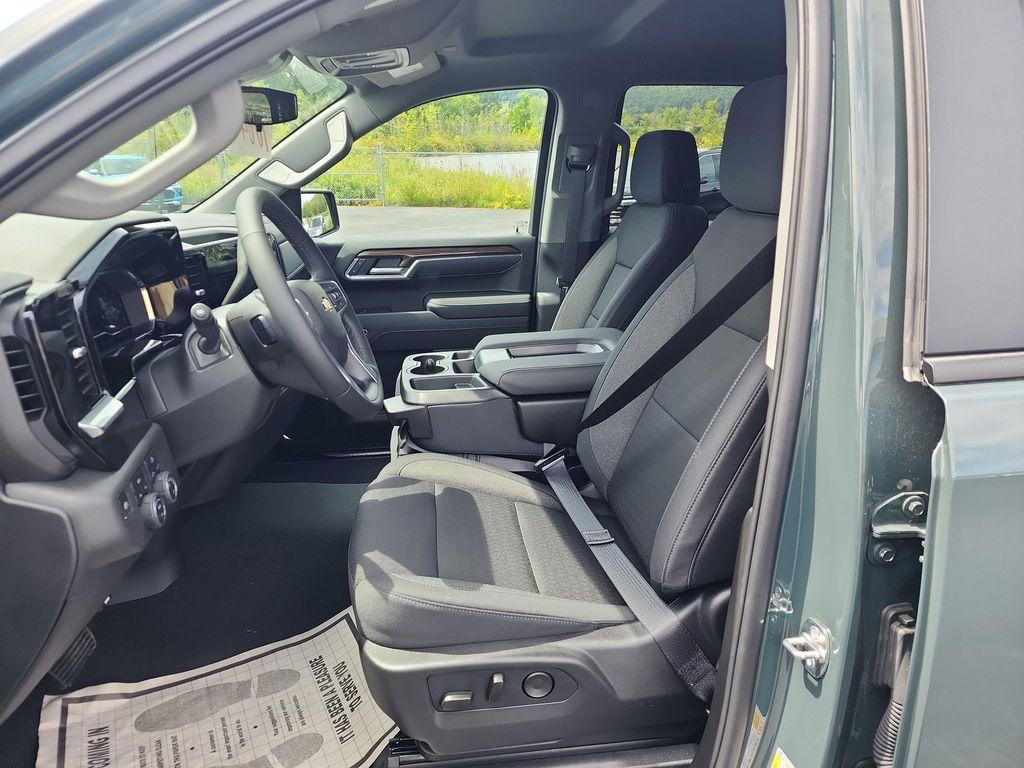 new 2025 Chevrolet Silverado 1500 car, priced at $55,390