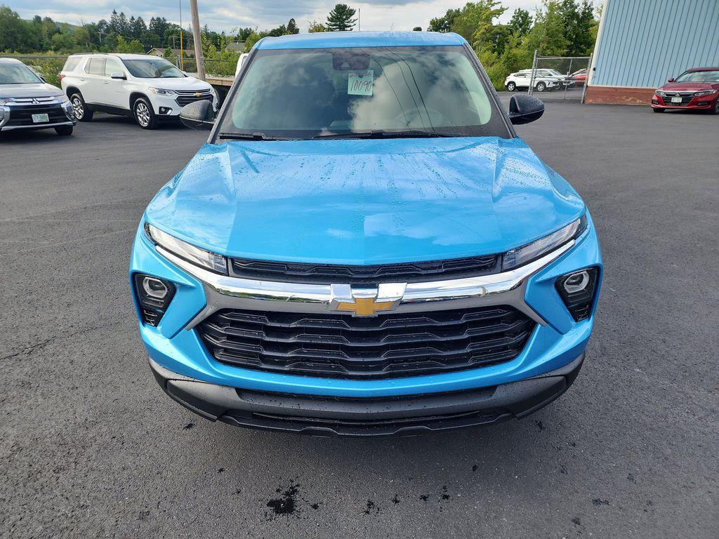 new 2026 Chevrolet TrailBlazer car, priced at $28,080