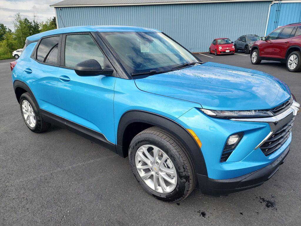new 2026 Chevrolet TrailBlazer car, priced at $28,080