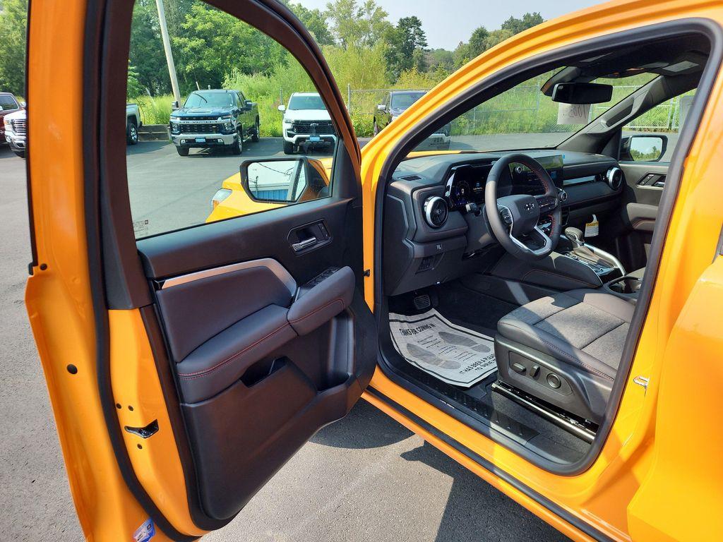 new 2026 Chevrolet Colorado car, priced at $46,760