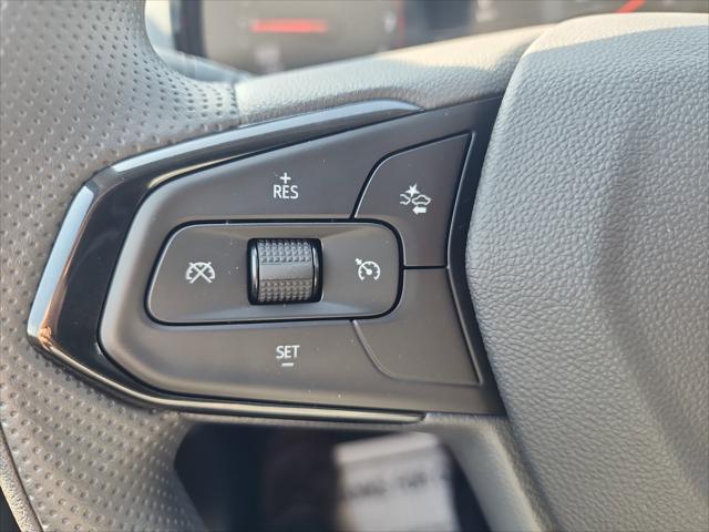 new 2025 Chevrolet Trax car, priced at $22,890