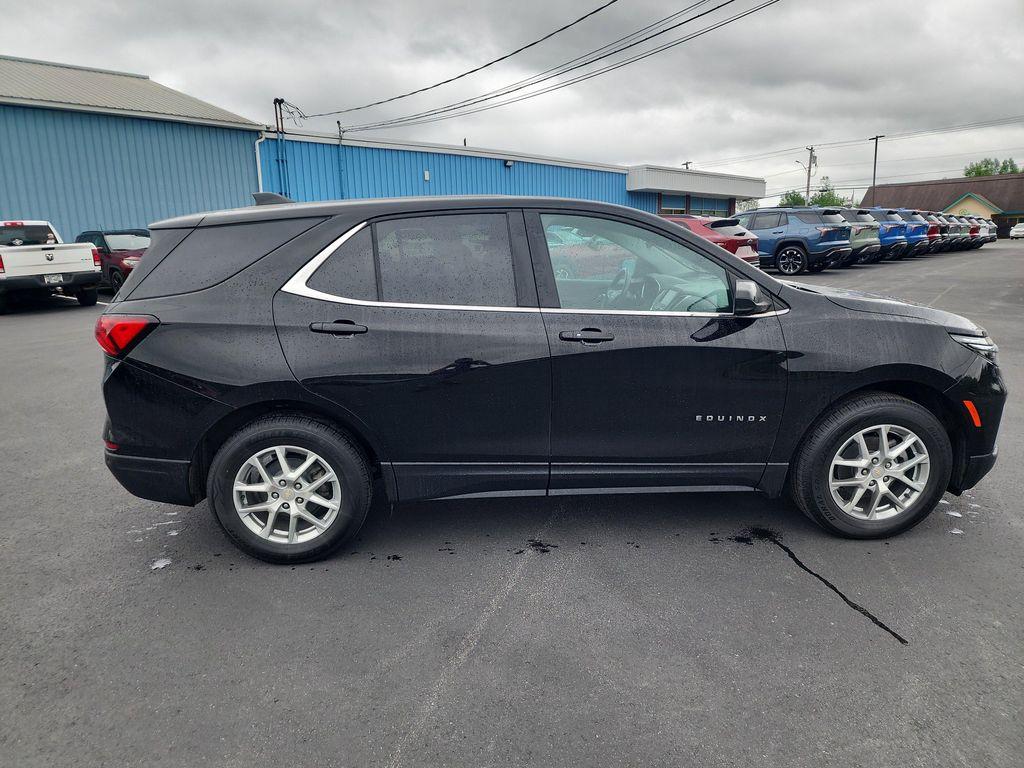 used 2022 Chevrolet Equinox car, priced at $23,193