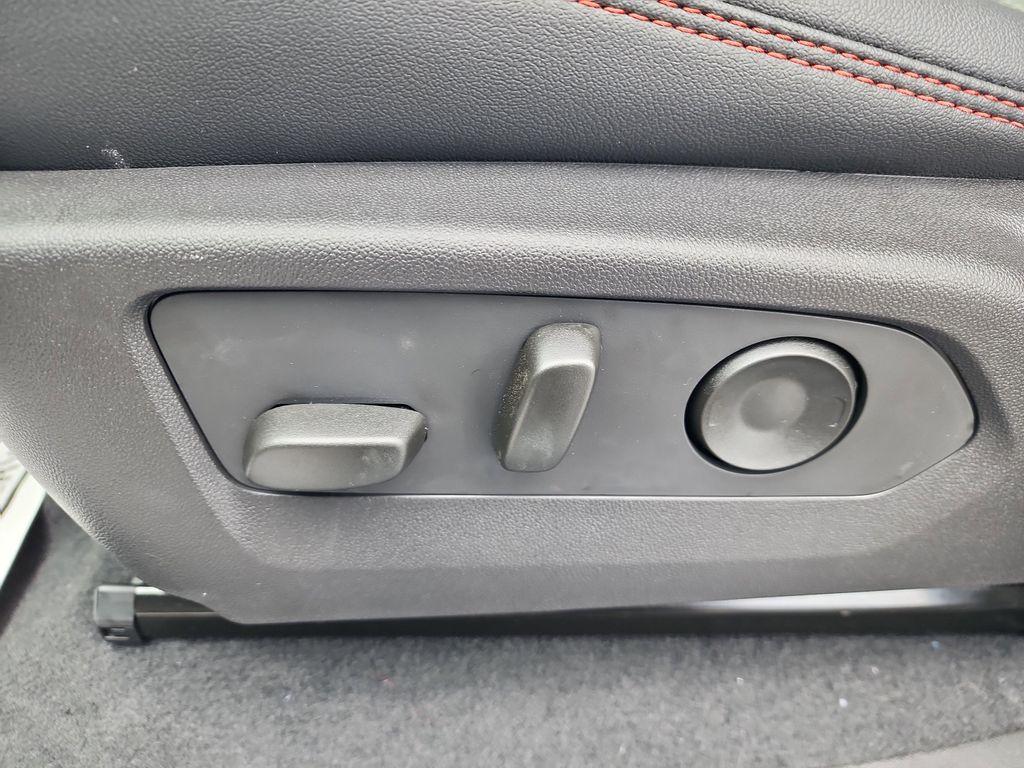 new 2025 Chevrolet Colorado car, priced at $47,610