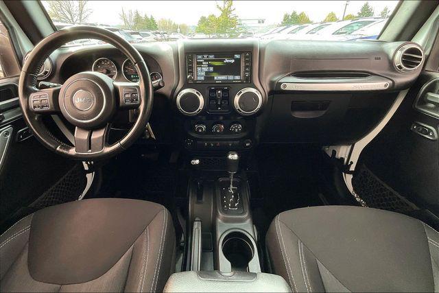 used 2015 Jeep Wrangler Unlimited car, priced at $18,640