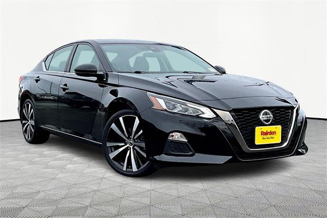 used 2021 Nissan Altima car, priced at $20,000