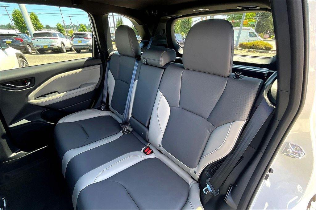 new 2025 Subaru Forester Hybrid car, priced at $44,161
