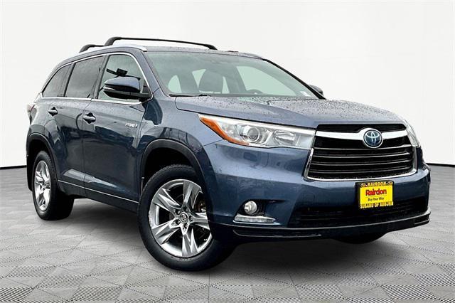 used 2015 Toyota Highlander Hybrid car, priced at $17,000