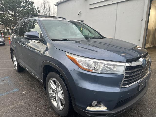 used 2015 Toyota Highlander Hybrid car