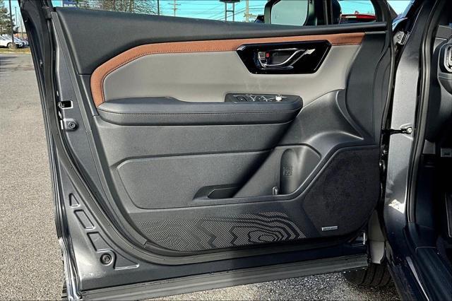 new 2025 Subaru Forester car, priced at $40,956