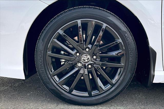 used 2024 Toyota Camry Hybrid car, priced at $32,500