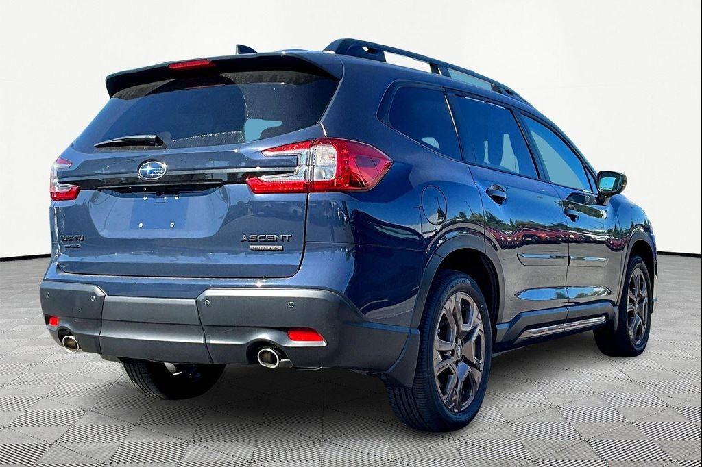 used 2025 Subaru Ascent car, priced at $43,500