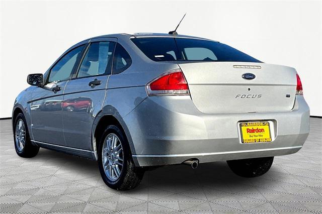 used 2009 Ford Focus car, priced at $4,000