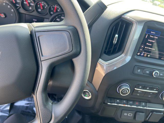 new 2025 Chevrolet Silverado 1500 car, priced at $38,990