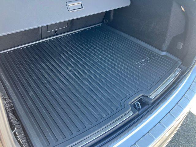 used 2021 Volvo XC60 car, priced at $30,551