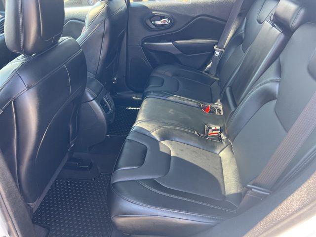 used 2022 Jeep Cherokee car, priced at $23,066