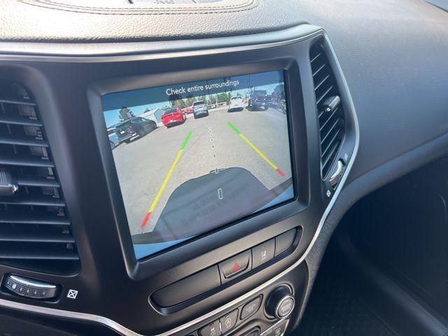 used 2022 Jeep Cherokee car, priced at $23,066