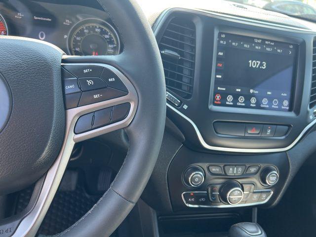 used 2022 Jeep Cherokee car, priced at $23,066