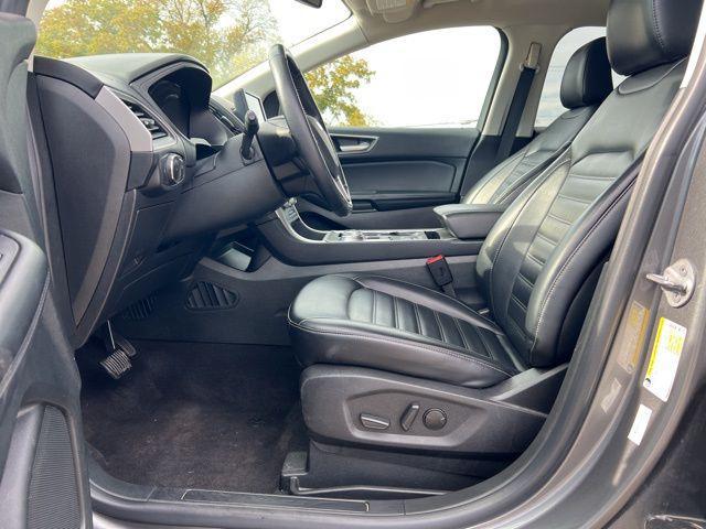 used 2023 Ford Edge car, priced at $20,106