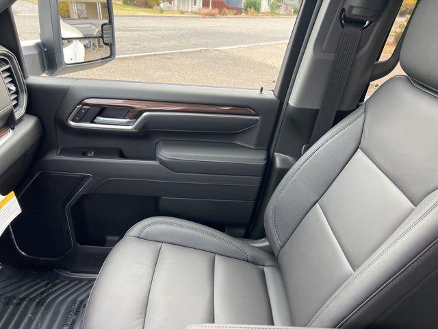 new 2026 Chevrolet Silverado 3500 car, priced at $78,470