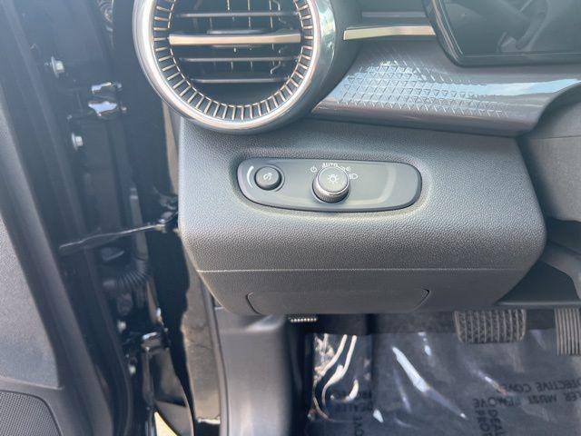 new 2025 Chevrolet Trax car, priced at $26,835