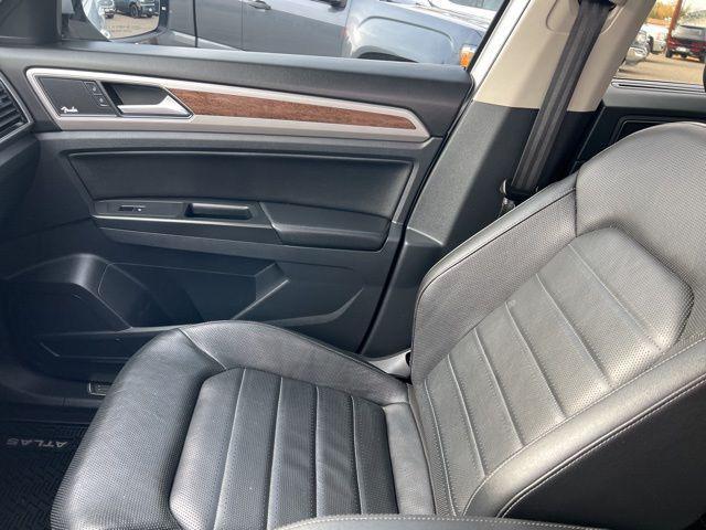 used 2018 Volkswagen Atlas car, priced at $22,050