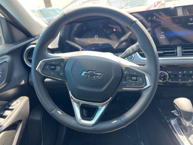 new 2025 Chevrolet Trax car, priced at $26,190