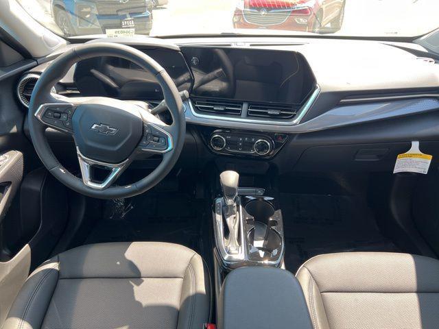 new 2025 Chevrolet Trax car, priced at $26,190