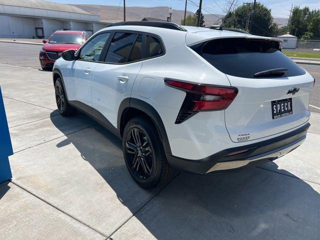 new 2025 Chevrolet Trax car, priced at $26,190